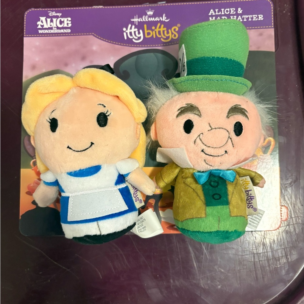 Hallmark Itty Bittys Alice & Mad Hatter Plush Toys